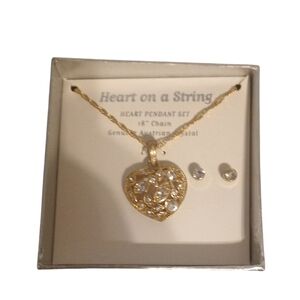 Gold Heart Pendant Necklace with Delicate Chain